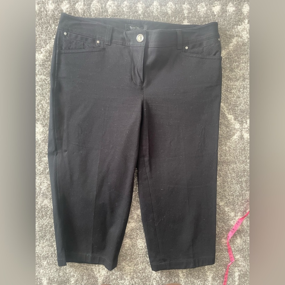 White House Black Market Capri Pants